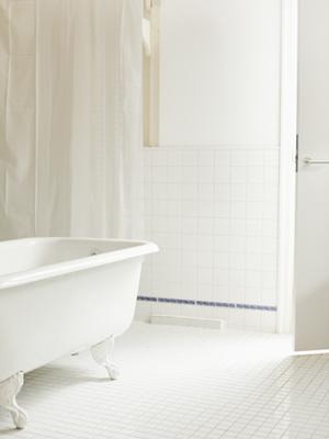 結婚指輪買取は一流鑑定士のいるお店で